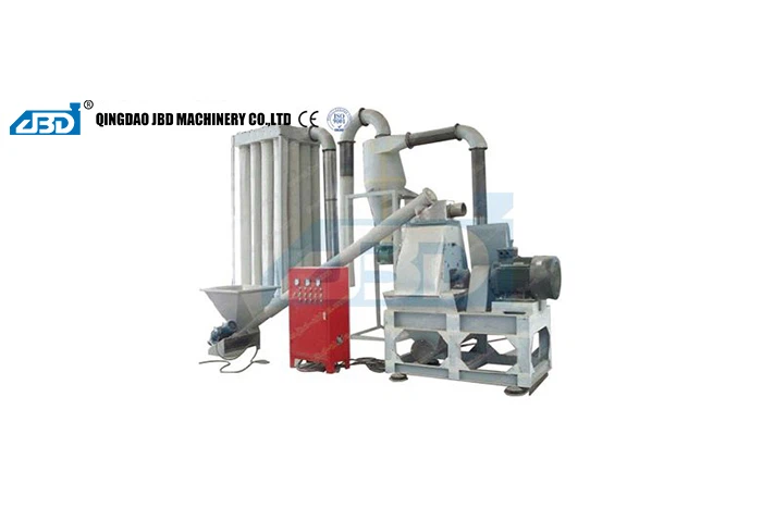 Stroj za izdelavo lesa v prahu